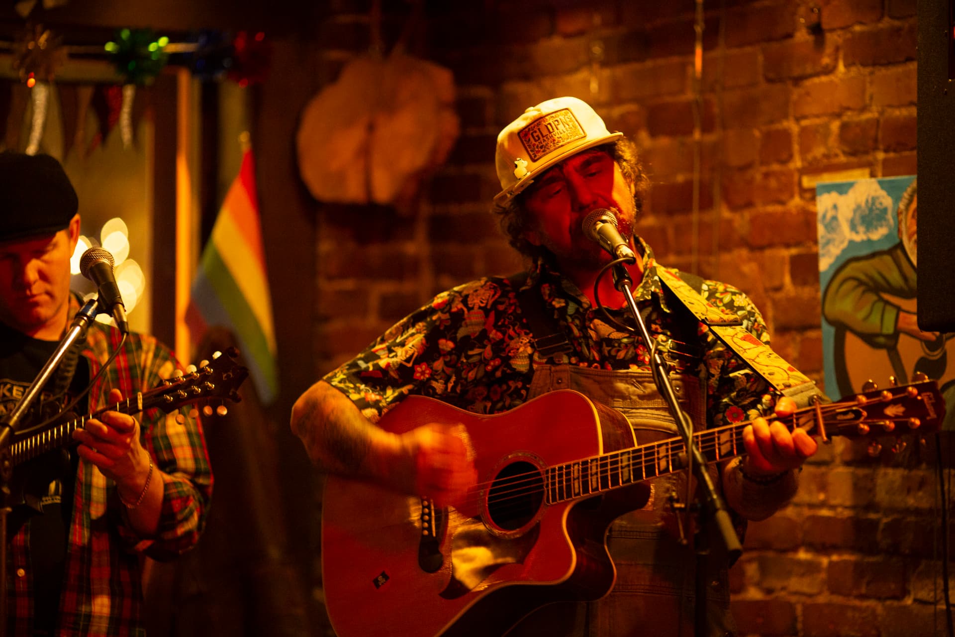 Ty Stonehawker singing with eyes closed, emotive moment